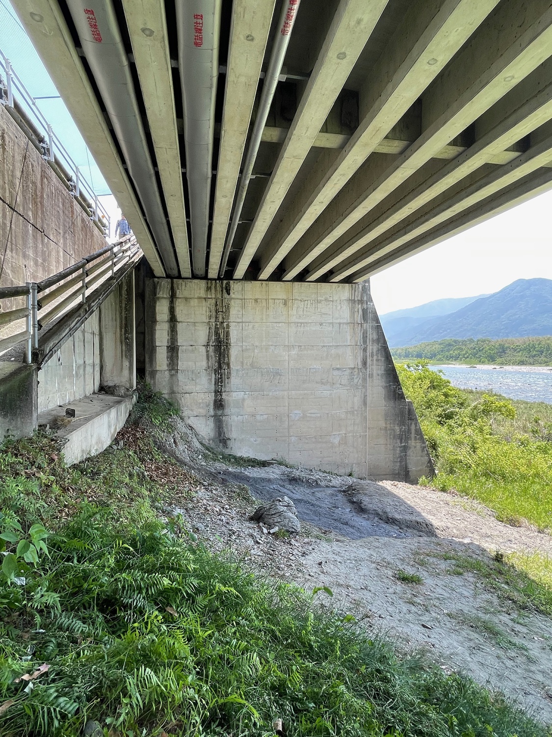 地壳中央构造线の画像 1