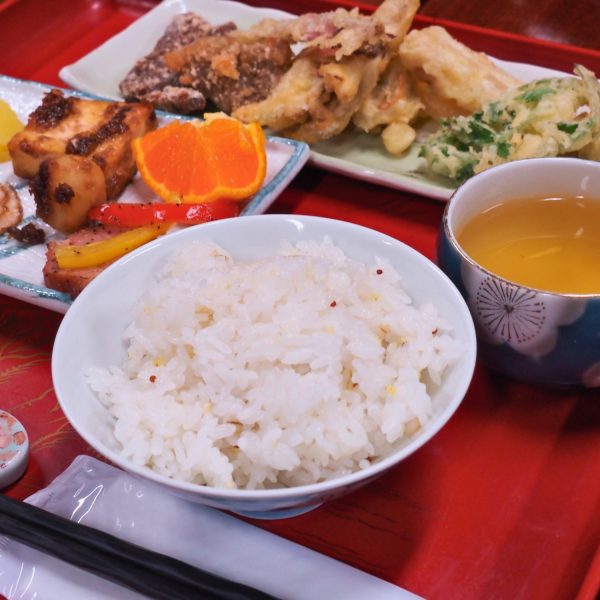 つづき商店・古式そば打ち体験塾