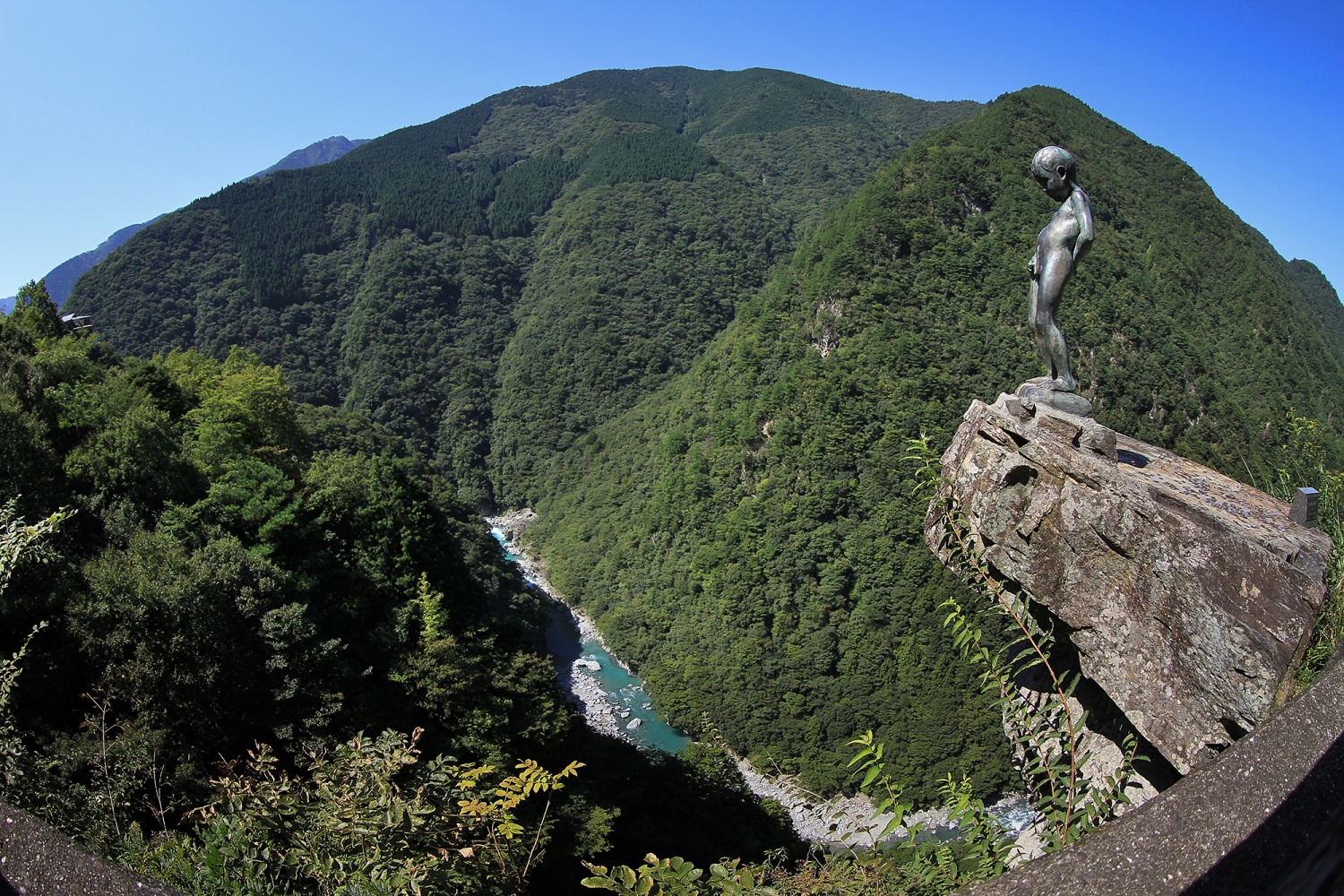 Iya Valley and The Statue of a Peeing Boyの画像0